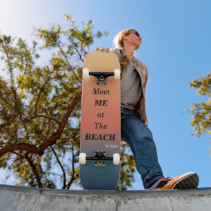 Skateboard Encuentrame En La Playa Color De Amanecer De Veran