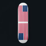 Skateboard Estados Unidos de América<br><div class="desc">Estados Unidos - Estados Unidos de América - Bandera - Patriótico - Día de la Independencia - 4 de julio - Personalizable - Elegir / Añadir su texto único / color / imagen - Hacer su regalo especial - Redimensionar y mover o eliminar y agregar elementos / imágenes con herramienta...</div>