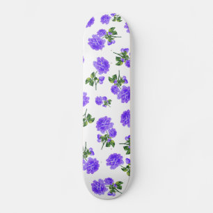Skateboard Estampados de flores: flores púrpuras en blanco