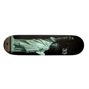 Skateboard estatua de la libertad