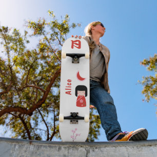 Skateboard Estilo japonés chica con Monograma "Luna" y nombre