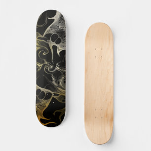 SKATEBOARD ESTILO ONDULADO EN NEGRO Y BLANCO