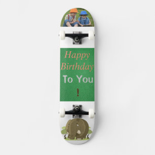 Skateboard Feliz cumpleaños, aprendizaje y fotos de cuidado