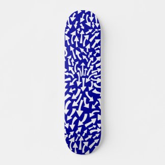 Skateboard Flechas - Blanco sobre azul oscuro
