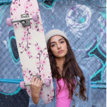 Skateboard Flor de cerezo rosa giratorio<br><div class="desc">Diseño de flores de cerezo rosado para ella. Un hermoso regalo para los chicas adolescentes. Diseñado con imágenes en capas, puede crear su propio skateboard personalizado. Puede realizar más personalizares seleccionando "personalizar" y navegando a la sección de capas para ver las imágenes y cambiar el color de fondo o el...</div>