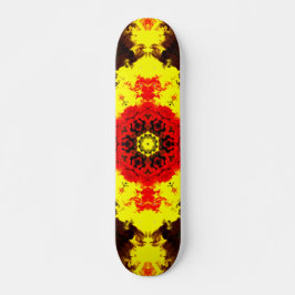 Skateboard Flor psicodélica caleidoscópica amarillo y rojo