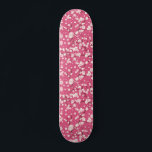 Skateboard Flor rosa de flores de cerezo japonesa<br><div class="desc">Patinaje floral rosa con flores de cerezo japonés</div>