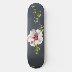 Skateboard Flor rosa Mallow hojas verdes sobre gris oscuro