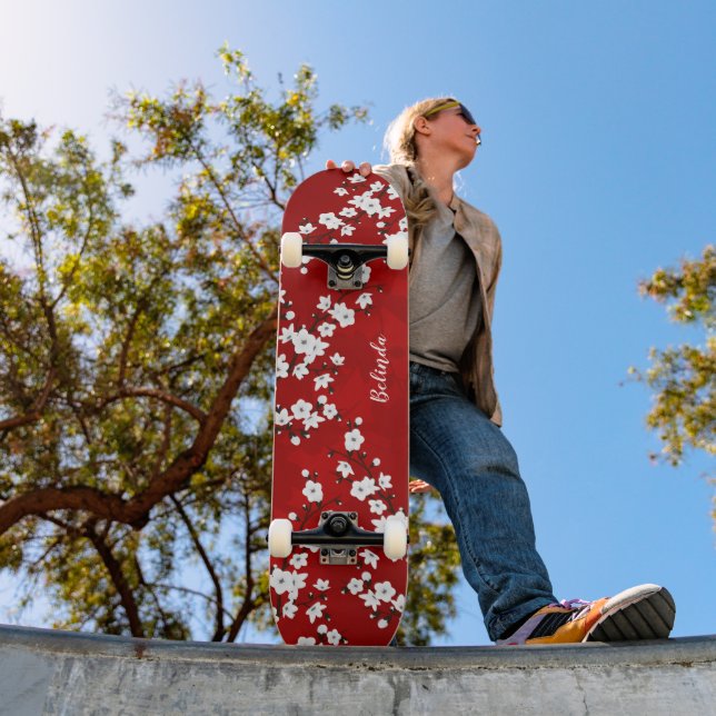 Skateboard Floral Rojo Blanco Cerezo Blossom Monograma (Exterior 1)