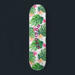 Skateboard Floral tropical moderna Girona personalizada<br><div class="desc">El Tropical Floral Modern Girly Personalized Skateboard cuenta con un colorido fondo floral tropical moderno con su nombre personalizado en escritura violeta moderna. Personalice editando el texto en el cuadro de texto proporcionado. Diseñado por ©Evco Studio www.zazzle.com/store/evcostudio</div>