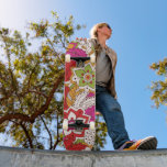 Skateboard Flores tropicales coloridas nombre personalizado f<br><div class="desc">Flores tropicales coloridas Girly Floral Custom Name Skateboard incluye tu nombre personalizado en la tipografía moderna con un fondo de hojas audaces y coloridas y flores en rojo, morado, verde, naranja y blanco. Personalice editando el texto en el cuadro de texto proporcionado. Dé un regalo hecho por el personalizado, patineta...</div>