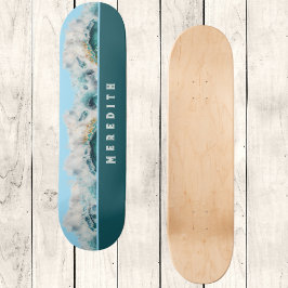 Skateboard Foamy Cresting Blue Green Beach Waves con nombre