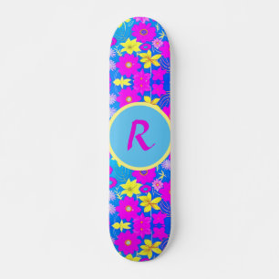 Skateboard Fondo con patrón de flores rosas azules amarillas