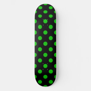 Skateboard Fondo negro con lunares verdes