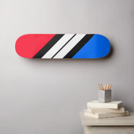 Skateboard Franja diagonal de carreras roja azul negra blanca