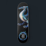 Skateboard *~* Fuego de dragón metálico elemental AP88<br><div class="desc">(Código de búsqueda AP88 para encontrar elementos similares ) Transferir fácilmente a otros productos Zazzle. Elemento elemental DRAGON con ANILLO de FUEGO / LLAMAS / LLAMA y MONOGRAMA INICIAL para su nombre - Mantener o editar o borrar el texto. Este Fierce Popular trending skateboard estilo chino personalizado pro Element Dragon...</div>