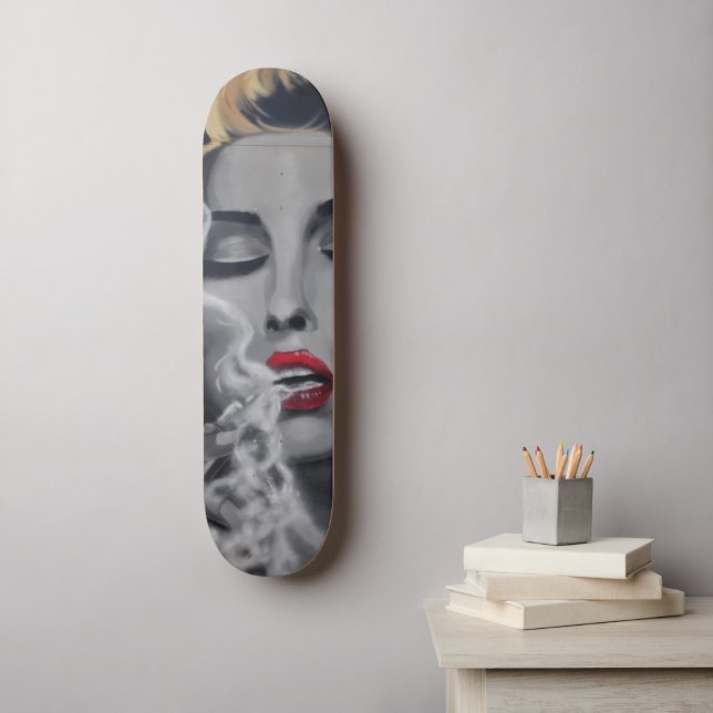 Skateboard Fumadora femenina (Arte de la pared)