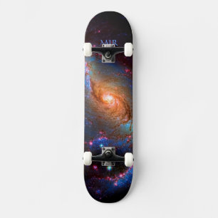 Skateboard Galaxia espiral de monograma NGC 1672