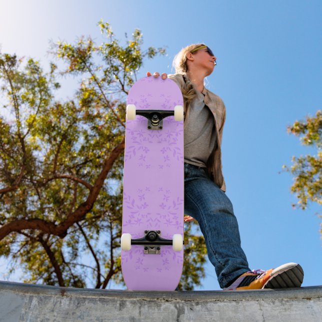 Skateboard Garlands Lilac (Exterior 1)