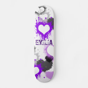 Skateboard graffiti de corazón morado chica de nombre persona