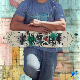 Skateboard Graffiti elegante con elementos abstractos geométr