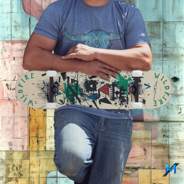 Skateboard Graffiti elegante con elementos abstractos geométr (Subido por el creador)