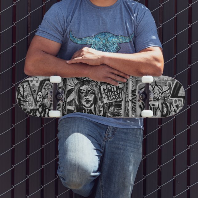 Skateboard Graffiti Moderno Guay Black And White Urban Street (Exterior 3)