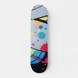 Skateboard graffiti modesto