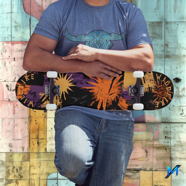 Skateboard Grafitis inspirados en Halloween con patrones de e (Subido por el creador)