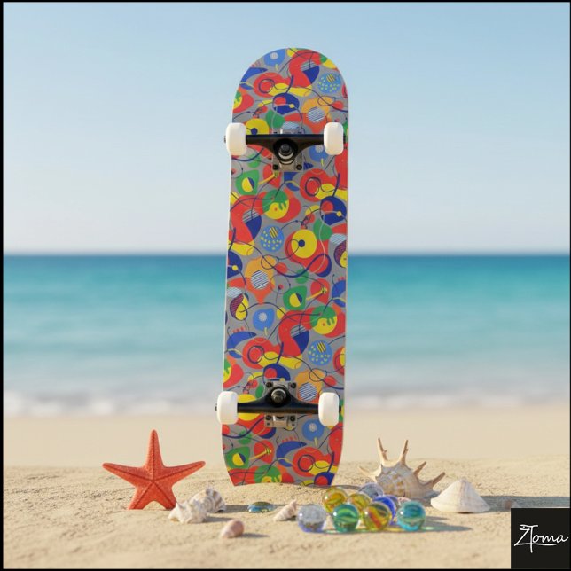 Skateboard Gray Background Primary Color Abstract Shapes (Subido por el creador)