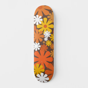 Skateboard Groovy Retro Naranja de patrón floral de los años