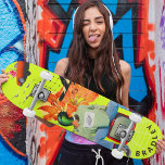 Skateboard Guay Surreal Funny Personalizado único nombre pers<br><div class="desc">El patinador Guay Surreal Funny Unique Personalizado Personalized Name Skateboard incluye tu nombre personalizado en la tipografía moderna en un divertido collage de autos, aviones, patos, flores, pájaros y una persona. Personalice editando el texto en el cuadro de texto proporcionado. Dé un regalo hecho por el personalizado, patineta personalizada a...</div>