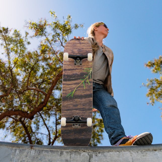 Skateboard hermosa madera antigua (Exterior 1)