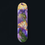 Skateboard Hermosa pintura de estilo Art Nouveau púrpura<br><div class="desc">Hermosa flor morada iris mezclada pintura    de arte- Flores y hojas irlandesas</div>