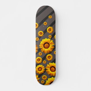 Skateboard Hermosas flores amarillas sobre rayas grises y neg
