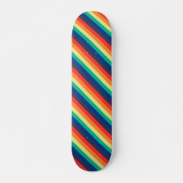 Skateboard Hermosas franjas de arco iris en diagonal