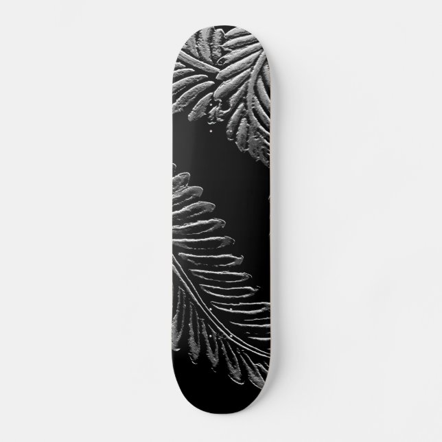 Skateboard Hojas negras y blancas (Anverso)