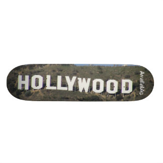 Skateboard "Hollywood disponible agujereó "