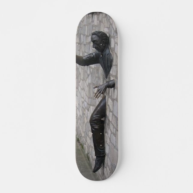 Skateboard Hombre en la tabla de patinaje de París (Anverso )