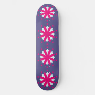 Skateboard Ilustracion de formas florales púrpura y rosa
