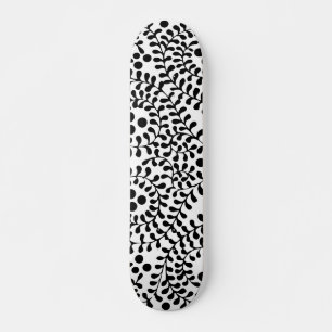 Skateboard Impresión negra y blanca bastante floreada
