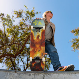 Skateboard Impresionante Fénix Roja que Surge de las Llamas