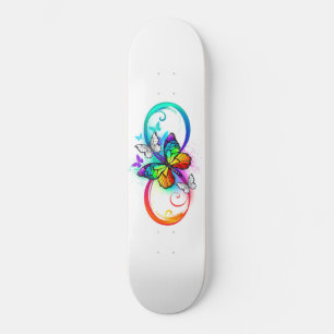 Skateboard Infinidad brillante con la mariposa arcoiris