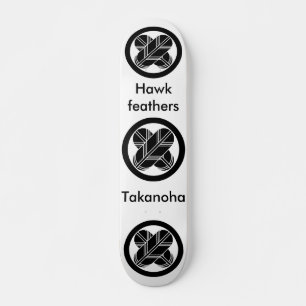 Skateboard Intersección de plumas de halcón en círculo