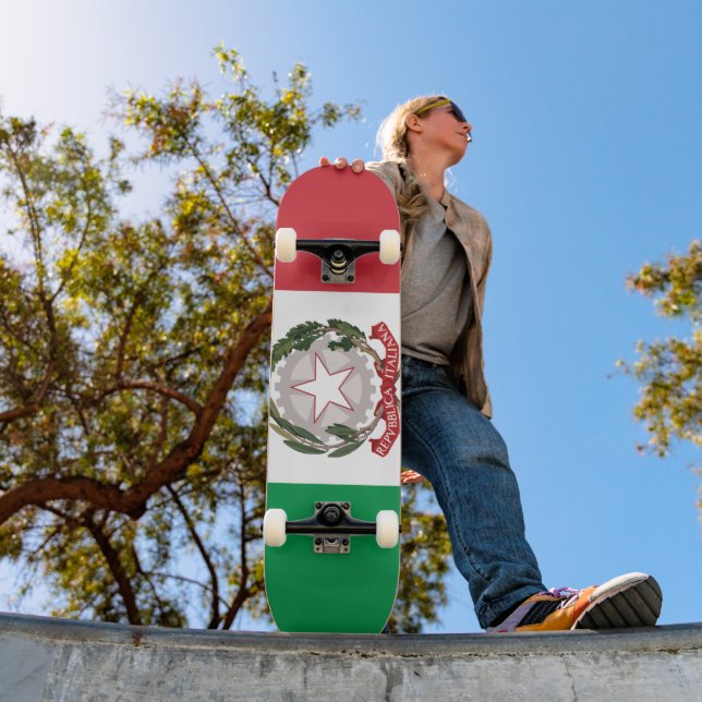 Skateboard Italy flag phone case (Exterior 1)