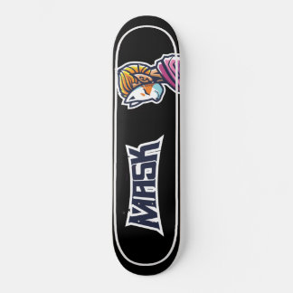 Skateboard japonés, patineta japonesa negra.