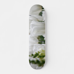 Skateboard jardín tulipán blanco