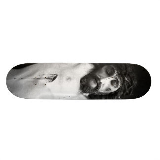 Skateboard Jesús en la cruz