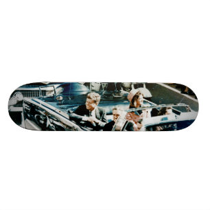 Skateboard John F. Kennedy y Jackie en el desfile de