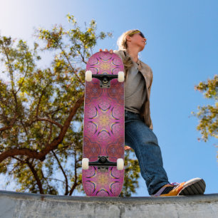 Skateboard Kaleidoscopio del corazón radiante